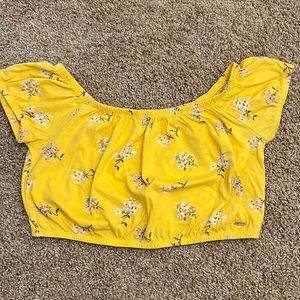 Hollister floral off the shoulder crop top size medium